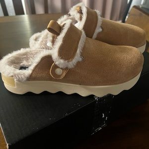 Sorel Viibe Clog